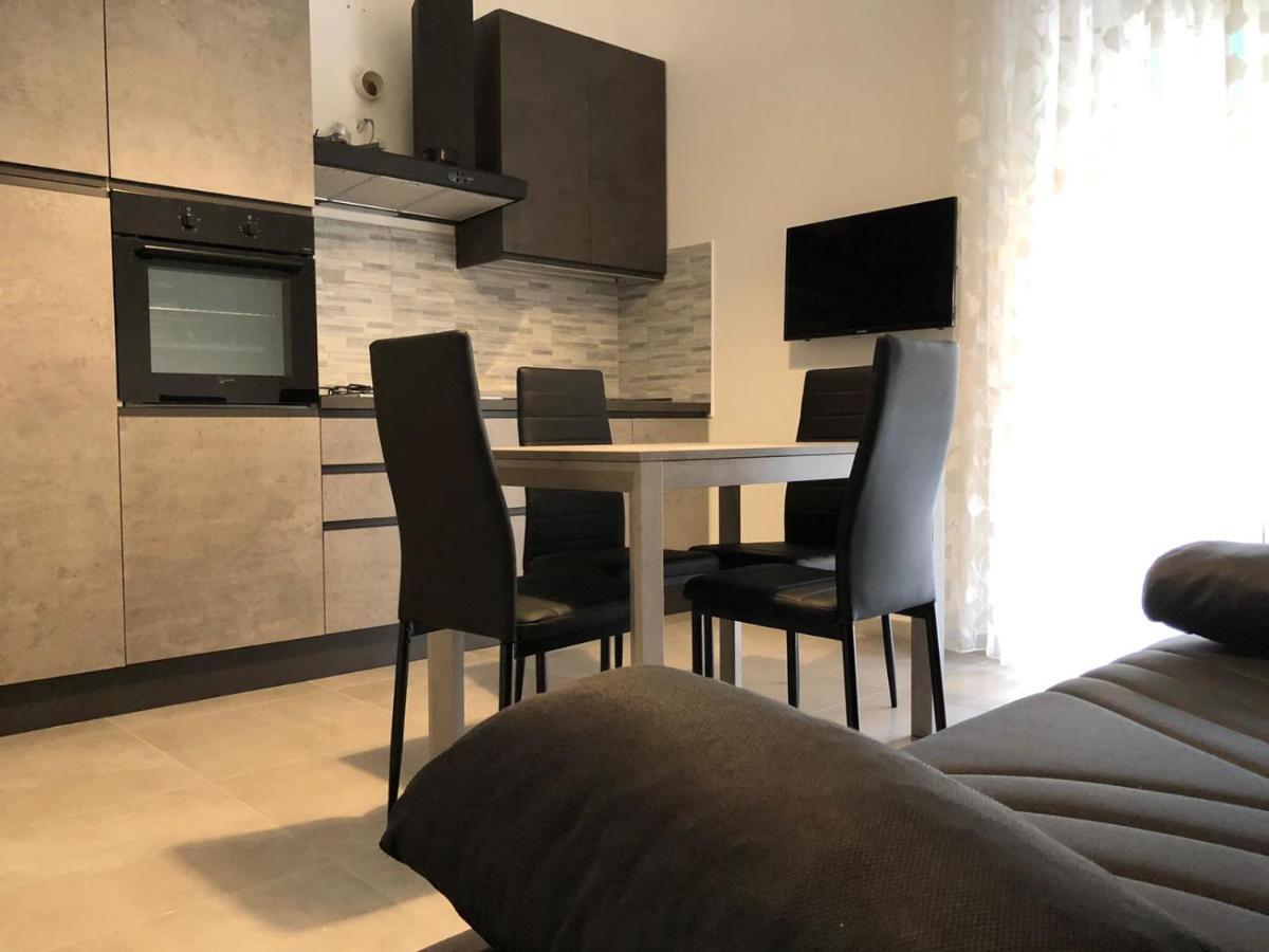 Hotel Est Piombino Buitenkant foto