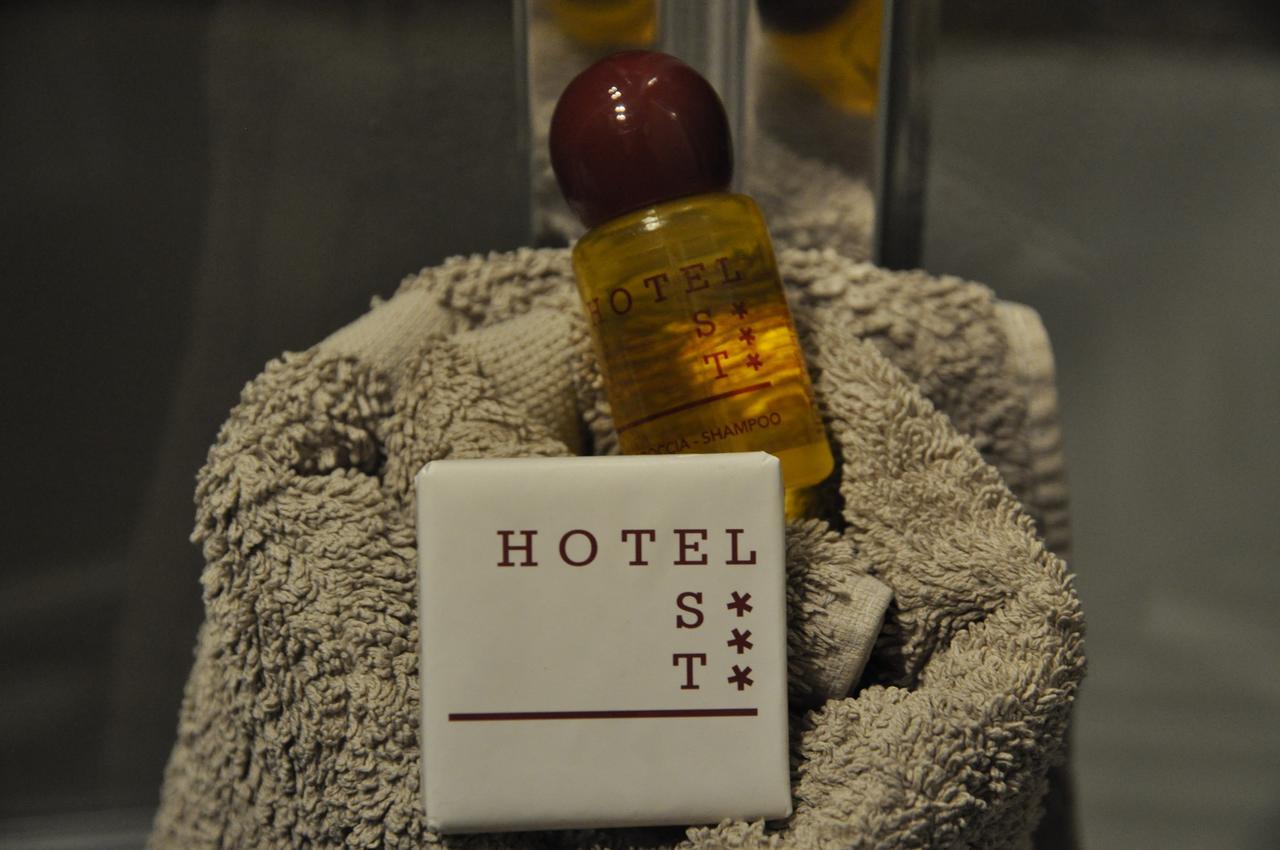 Hotel Est Piombino Buitenkant foto