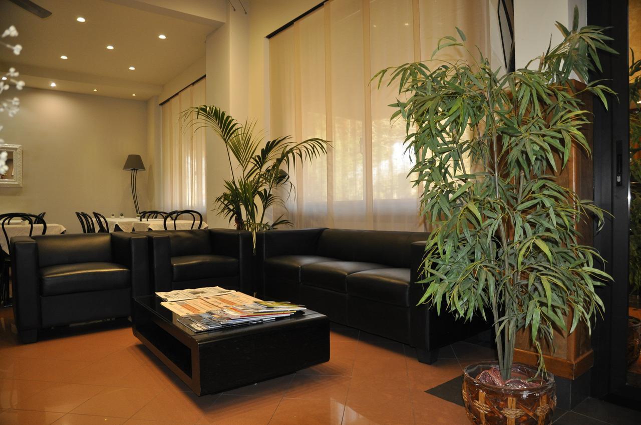 Hotel Est Piombino Buitenkant foto